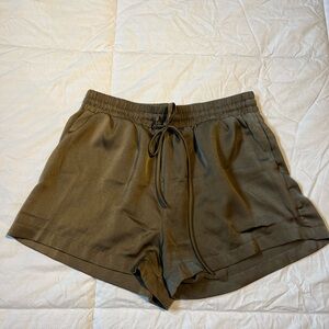 Illa Illa - Green Satin Shorts
